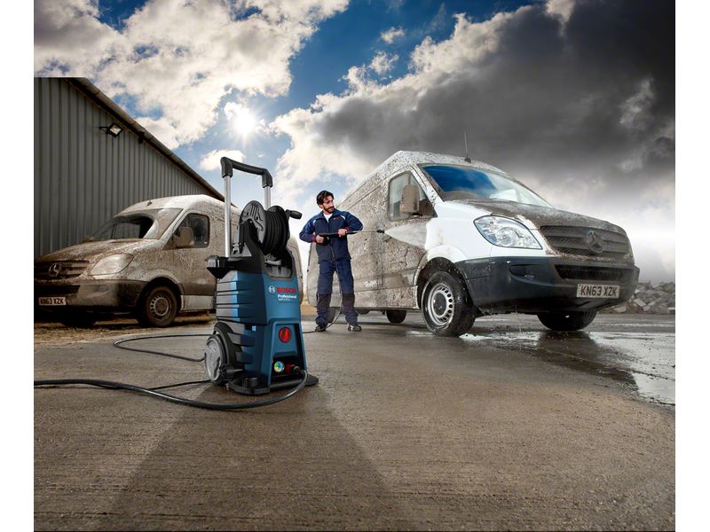 Bosch Professional Hochdruckreiniger GHP 5-55 Kraftvoll und vielseitiger Hochdruckreiniger