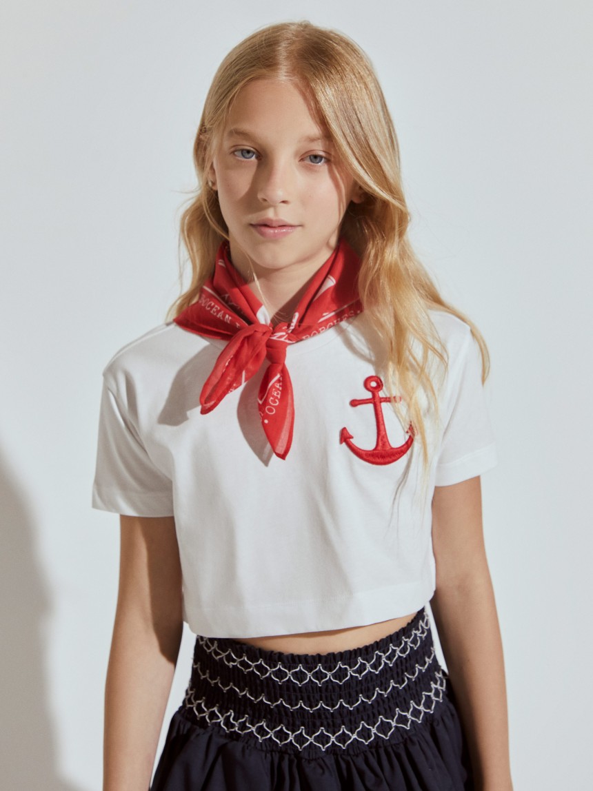T-shirt cropped com âncora
