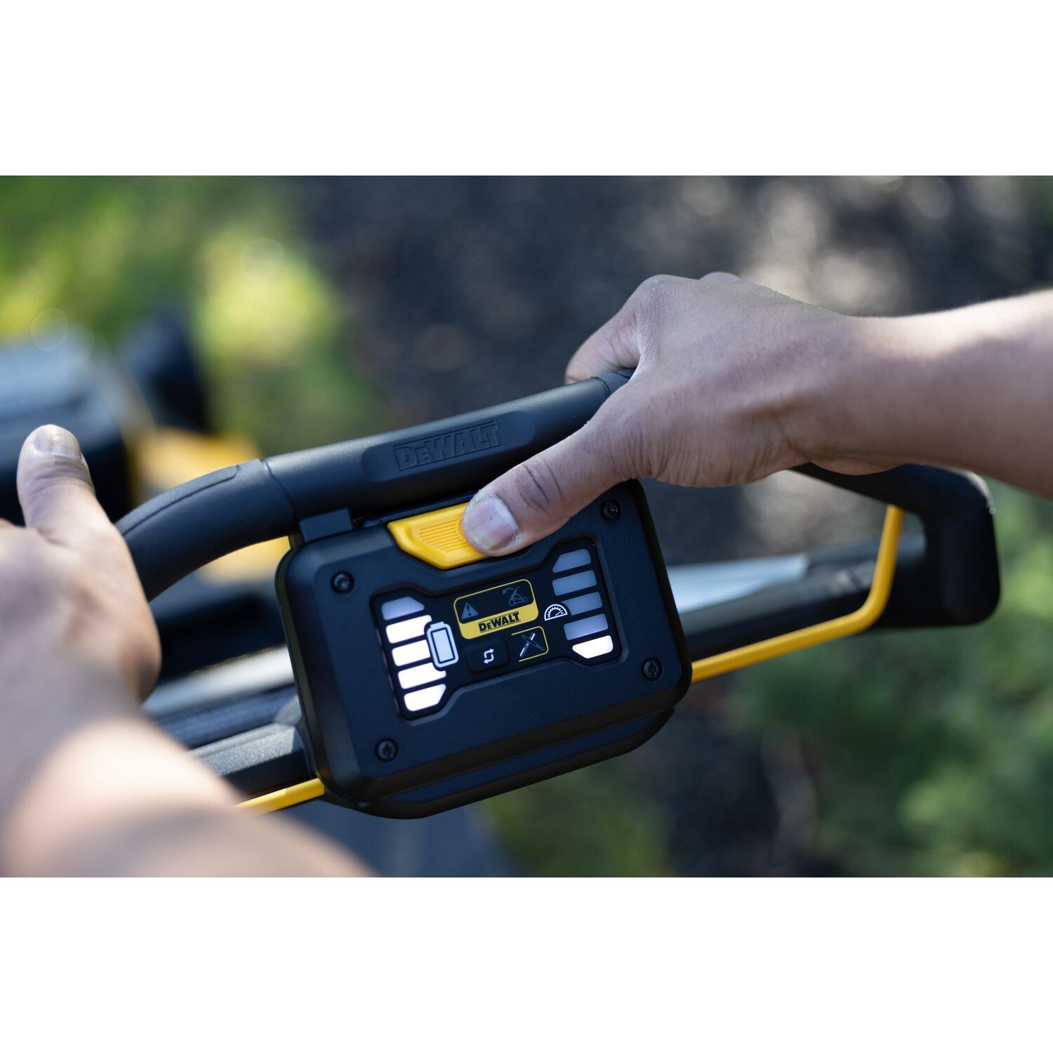 DeWALT DCMWP134N Accu grasmaaier 53cm 2x18V XR Basic Body