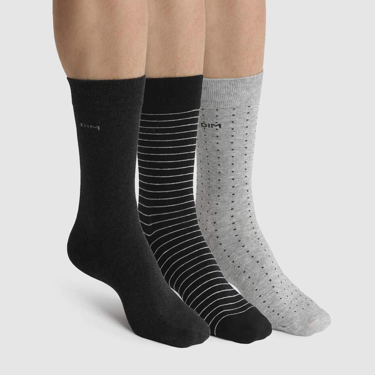 DIM<br>Conjunto de 3 pares de meias
