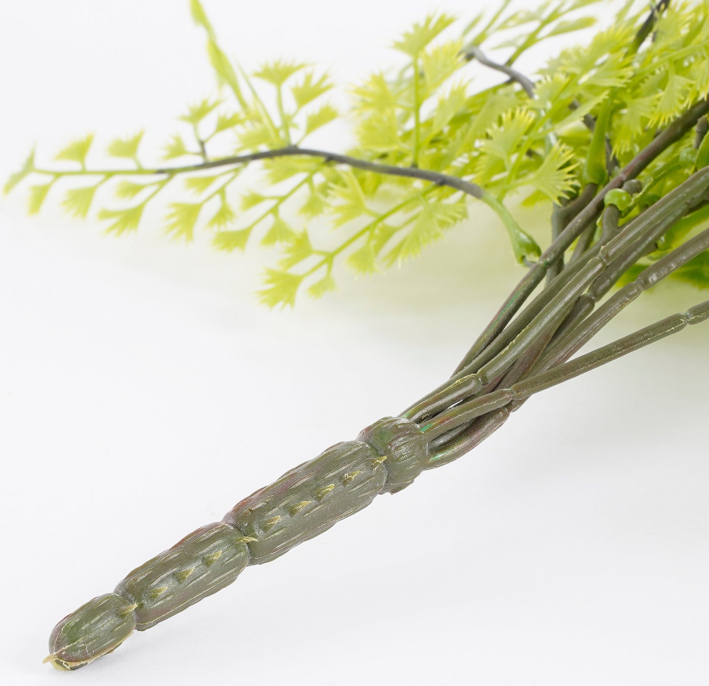 Mica Decorations kunsthangplant Cipres groen 95 x 20 x 10 cm