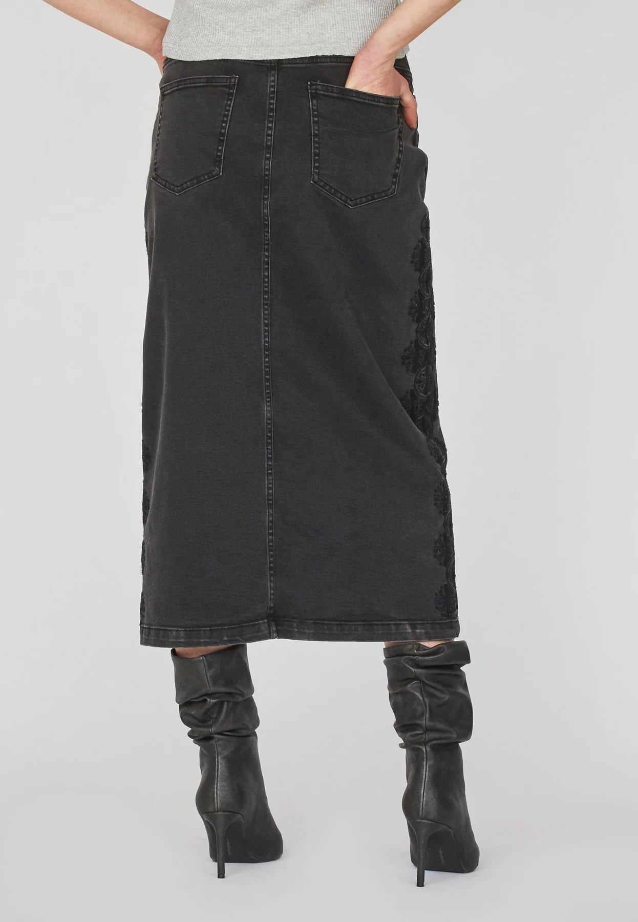 Sisters Point Olia-Sk3 060 m grey wash black