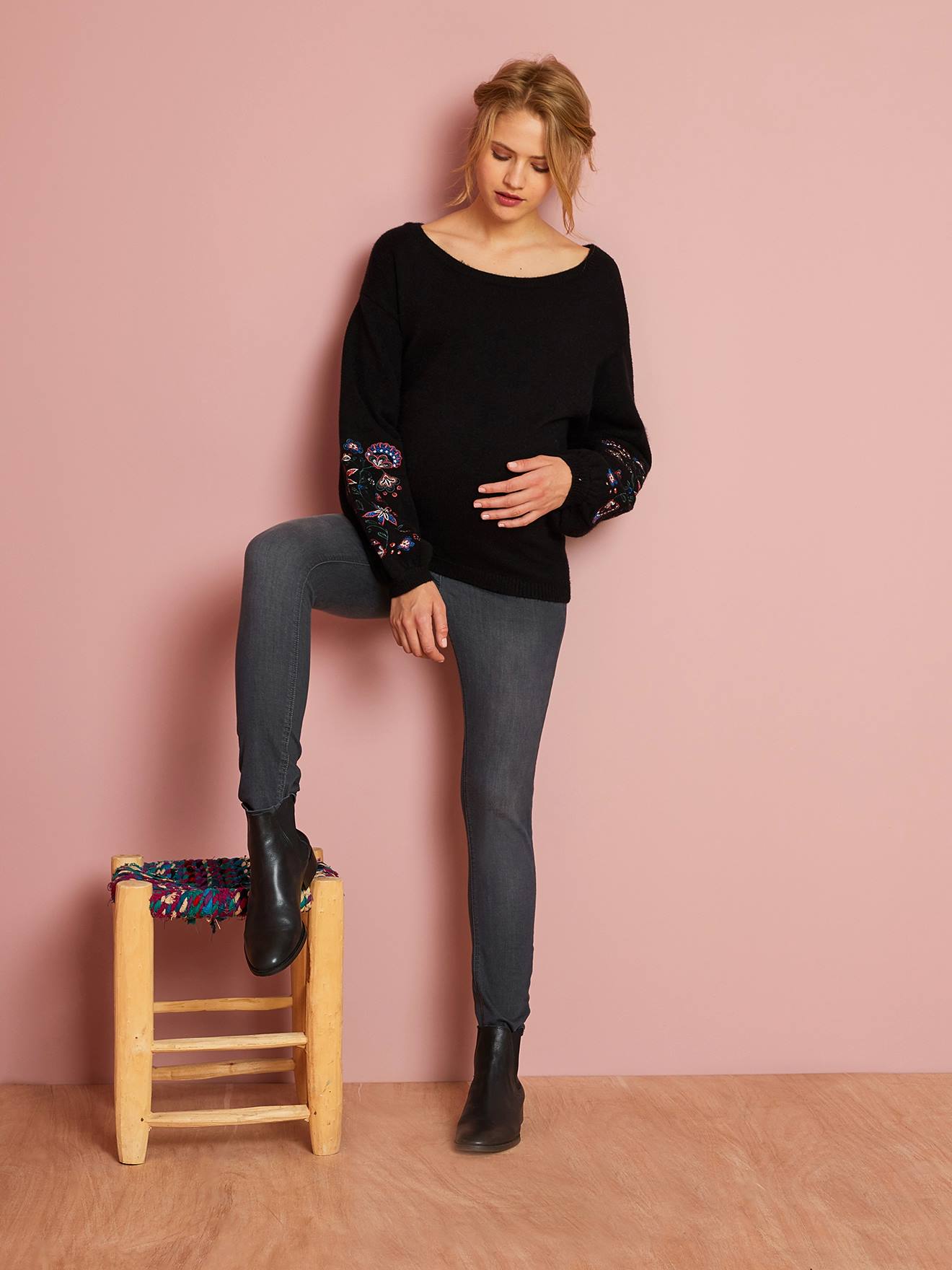 Calça jeans flare para gestante, comprimento da perna 85 cm, jeans natural