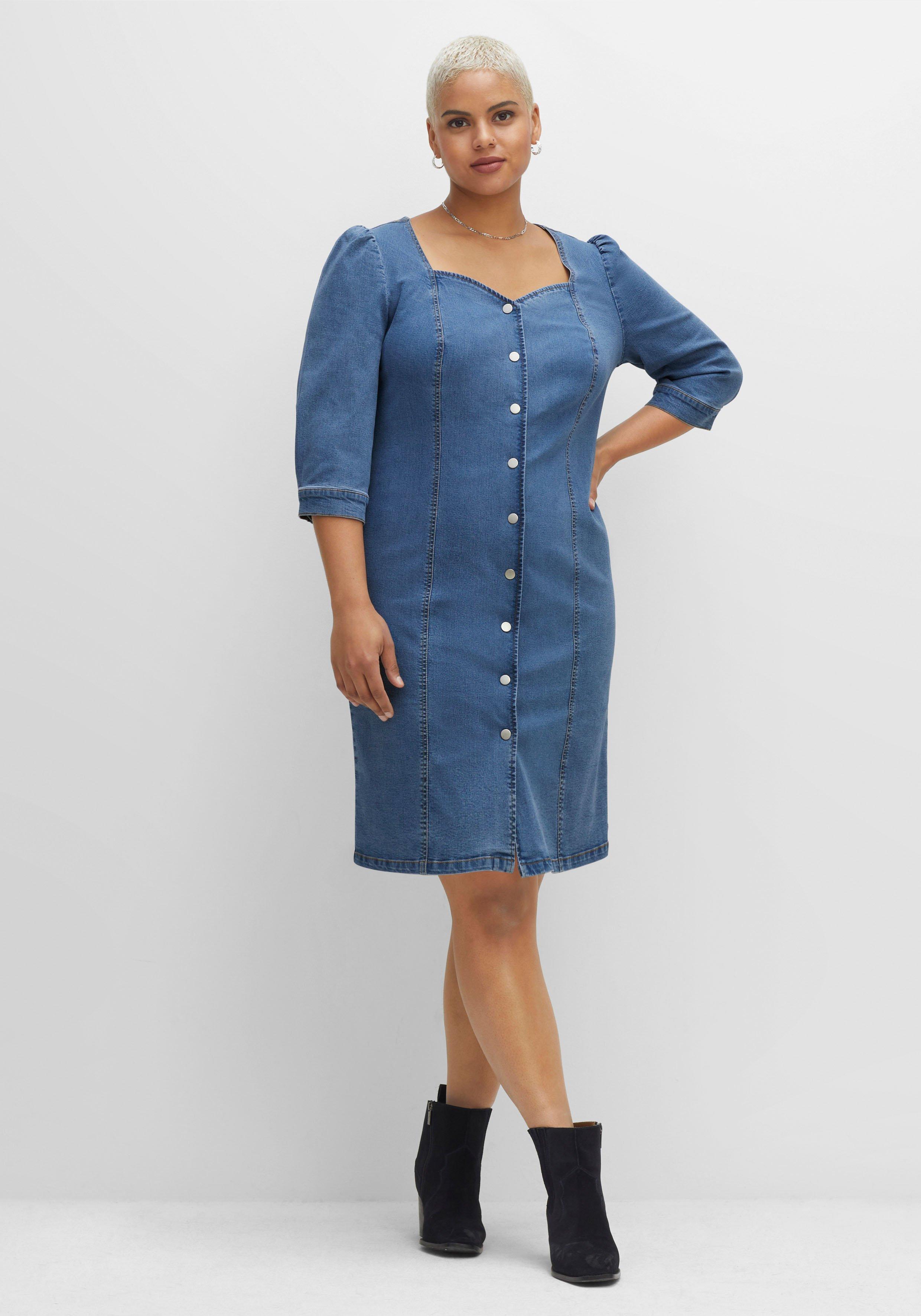 Figurbetontes Jeanskleid mit Druckknopfleiste
