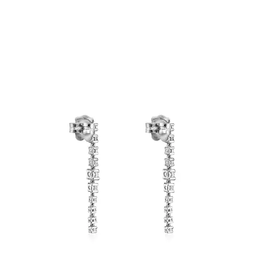 Brincos longos Les Classiques em ouro branco com diamantes.
