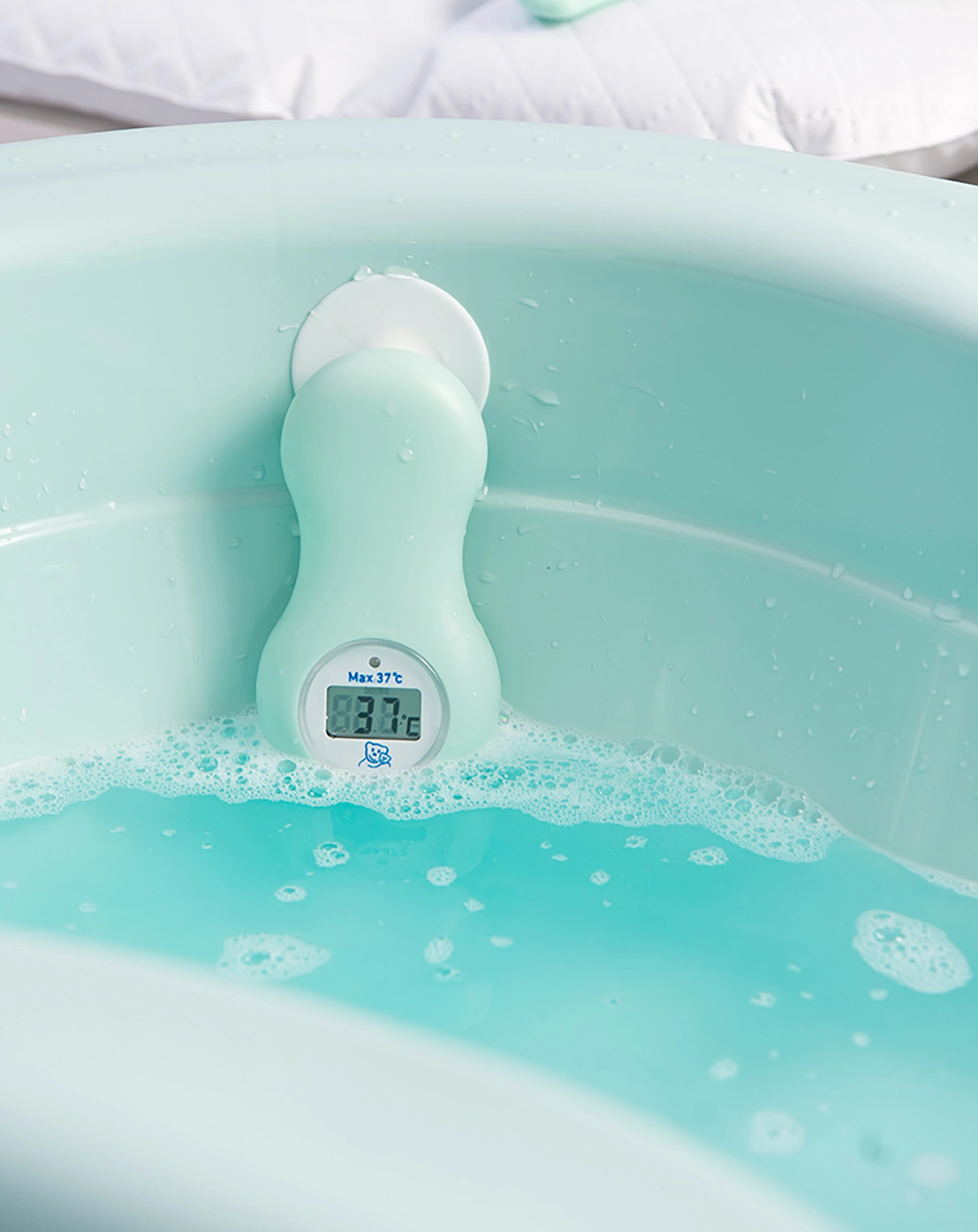 Badethermometer DIGITAL mit Saugnapf (12,5cm) in grün