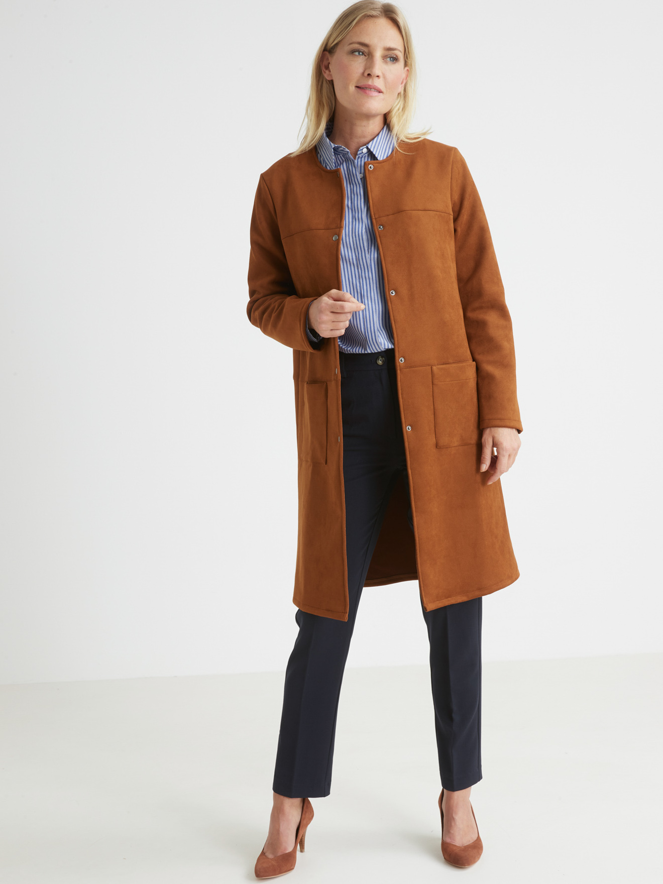 Veste droite longue en suédine