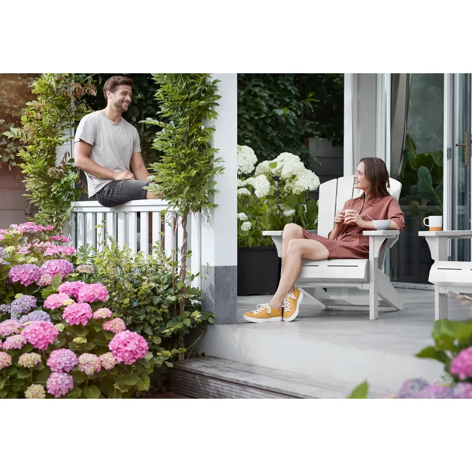 Keter Troy Adirondack Tuinstoel - 81x80x96,5cm - Wit