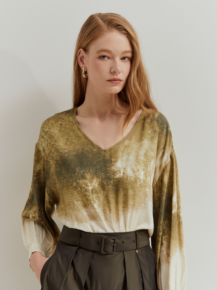 Blusa estampada fluída