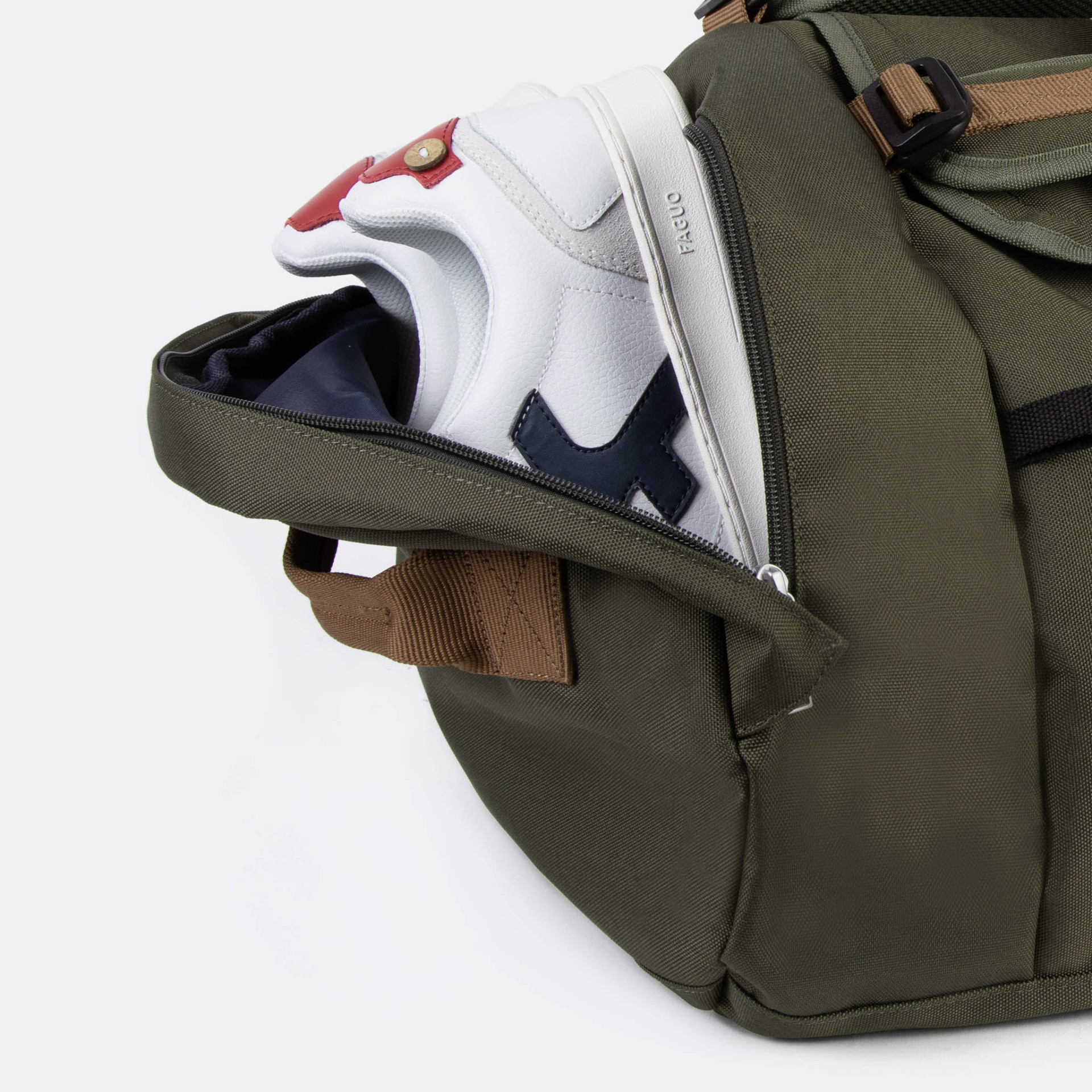 Sac de voyage kaki vegan polyester recyclé - modèle big duffle