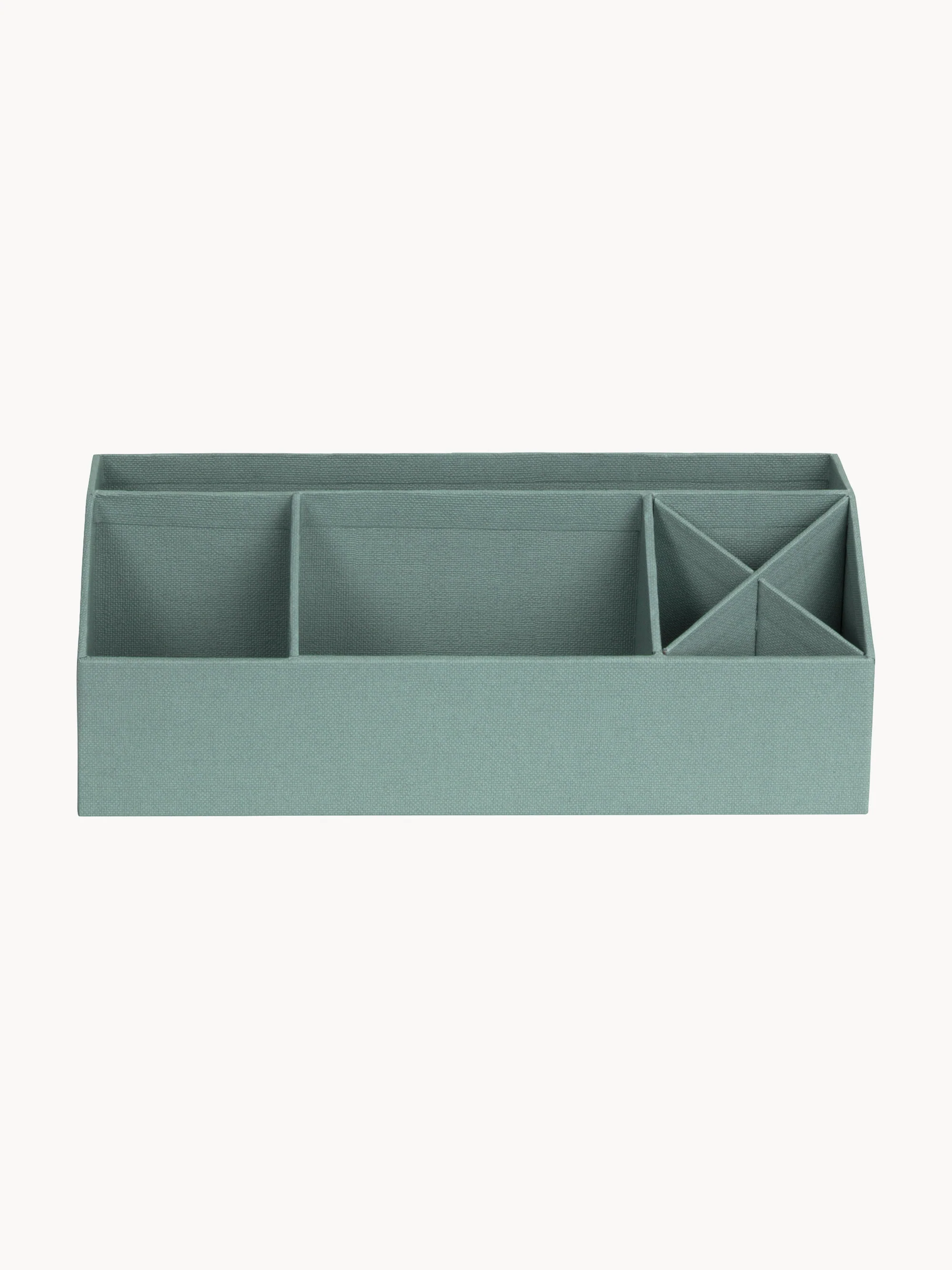 Bureau-organizer Elisa