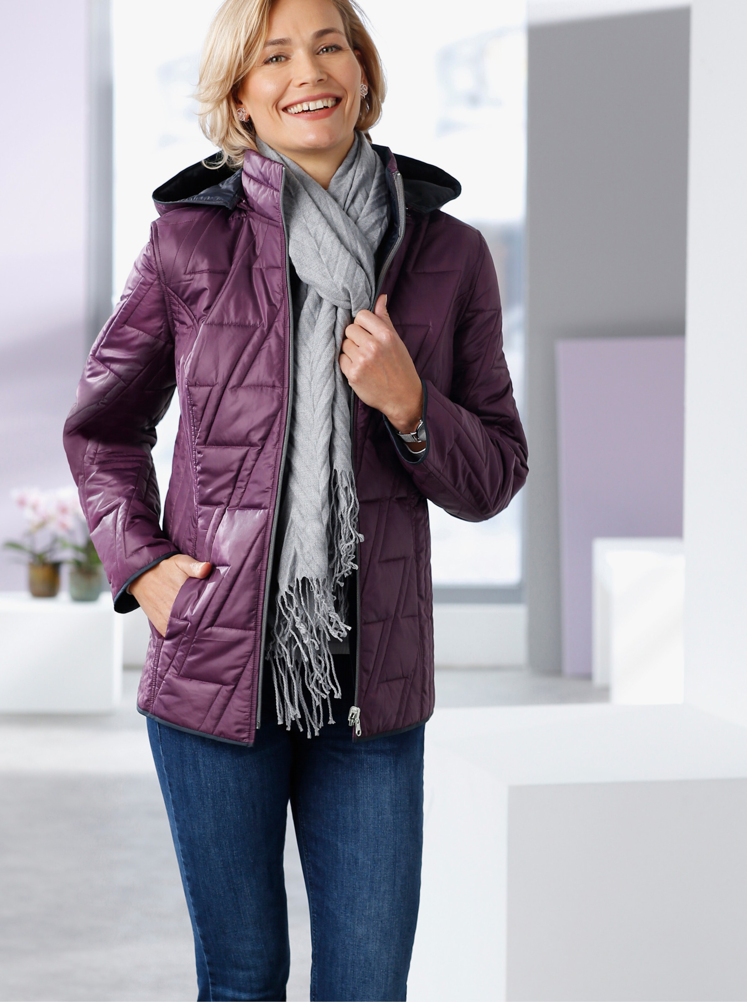 Wendejacke mit Kapuze, abzippbar