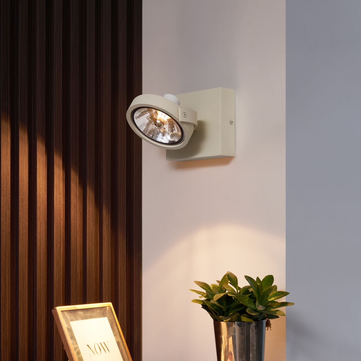 Moderne plafondspot beige G9 rond draai- en kantelbaar - Go