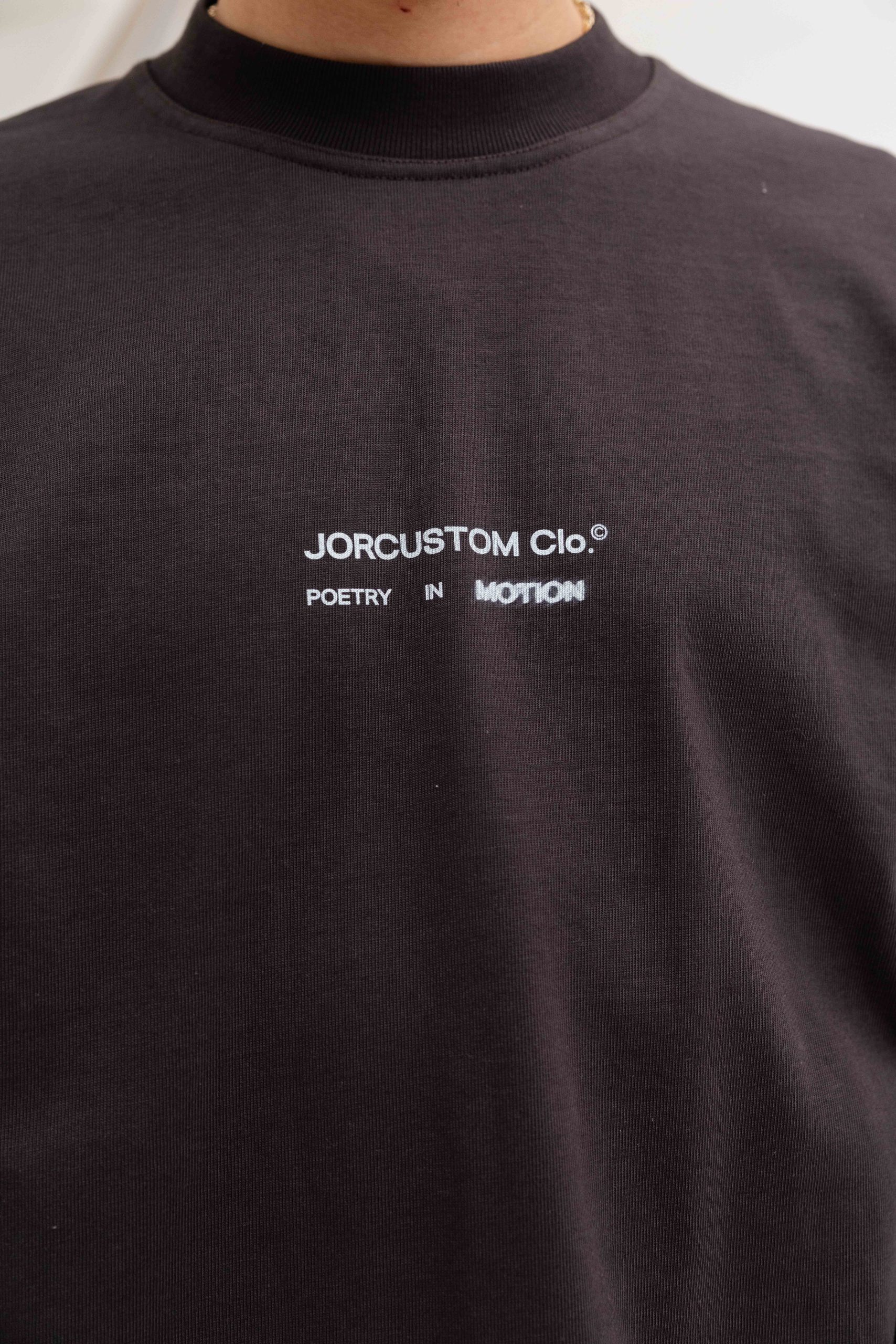 Jorcustom Poetry In Motion Longsleeve T-Shirt Heren Bruin