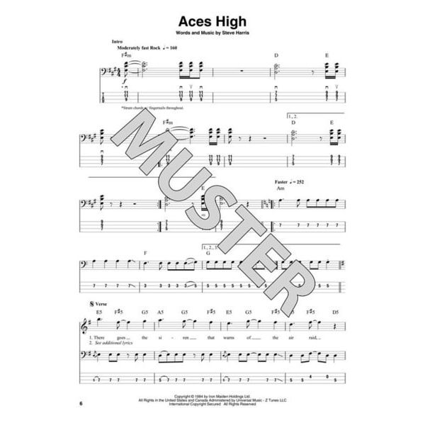 Hal Leonard Bass Play-Along Iron Maiden
