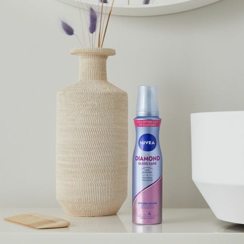 Nivea Haarmousse Diamond Gloss150 ml