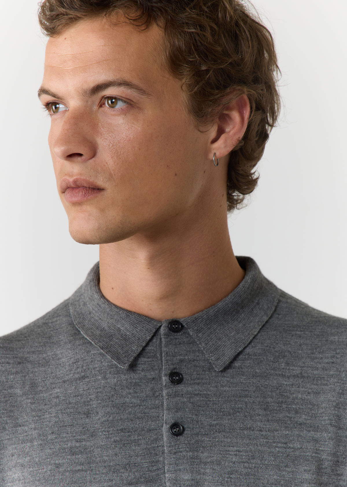 Pull col polo en laine Mérinos mélangée unie gris clair