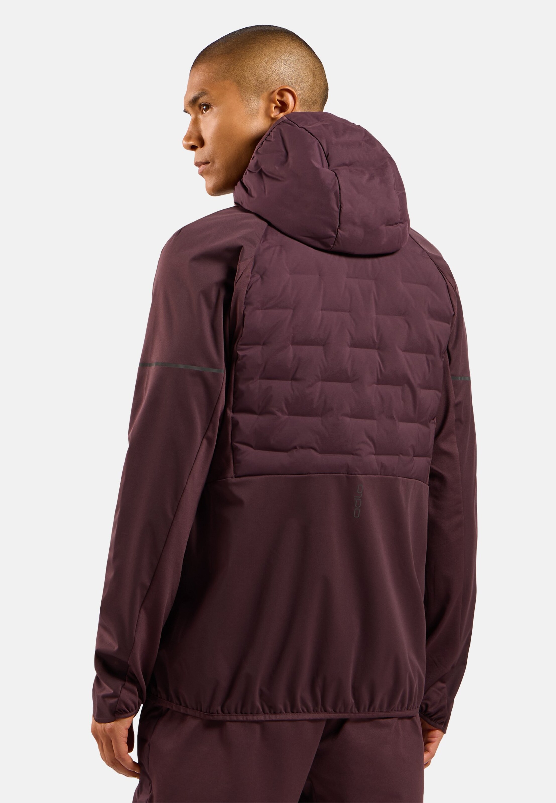 Zeroweight Insulator Laufjacke in fudge