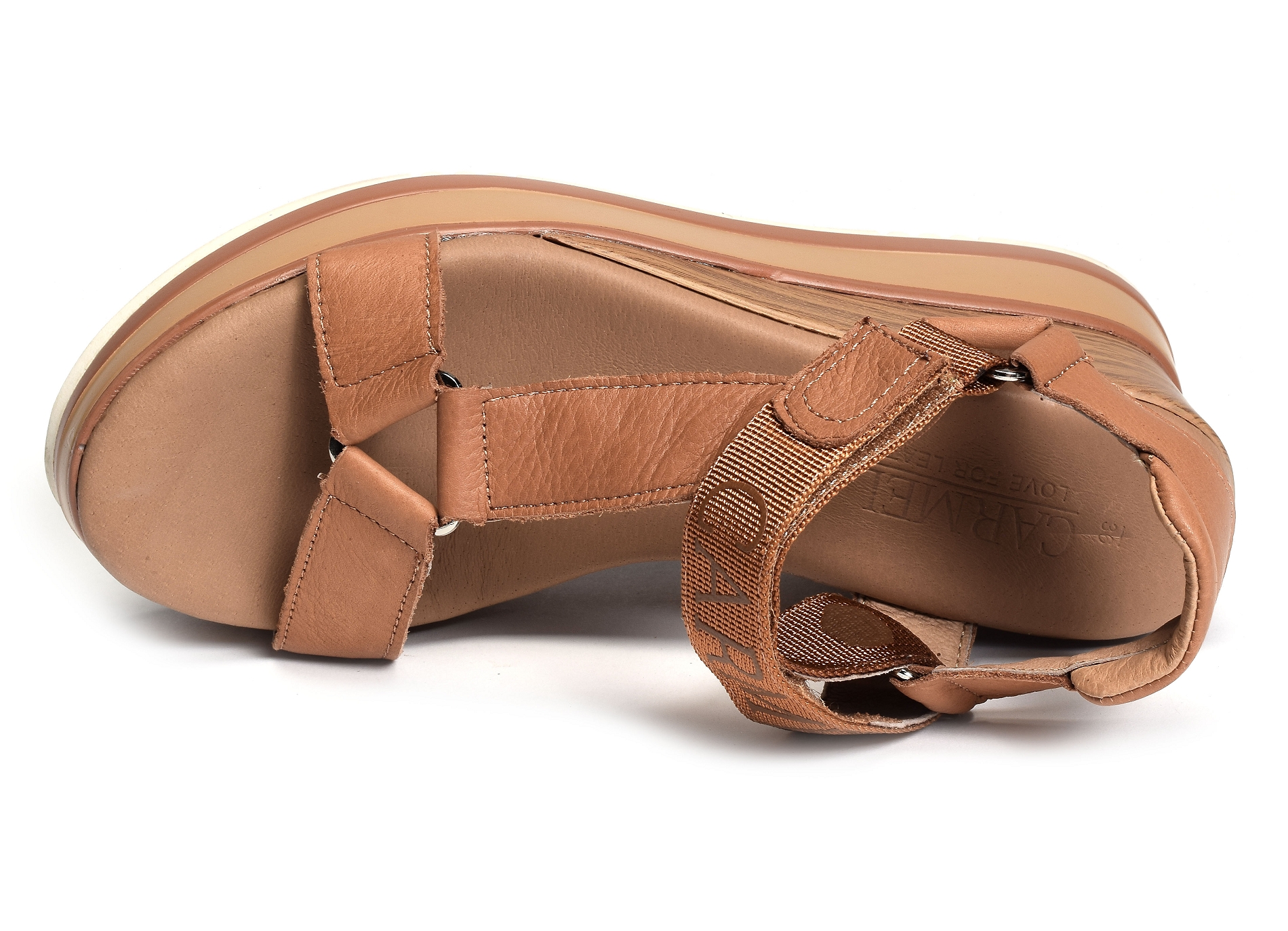 68448 camel