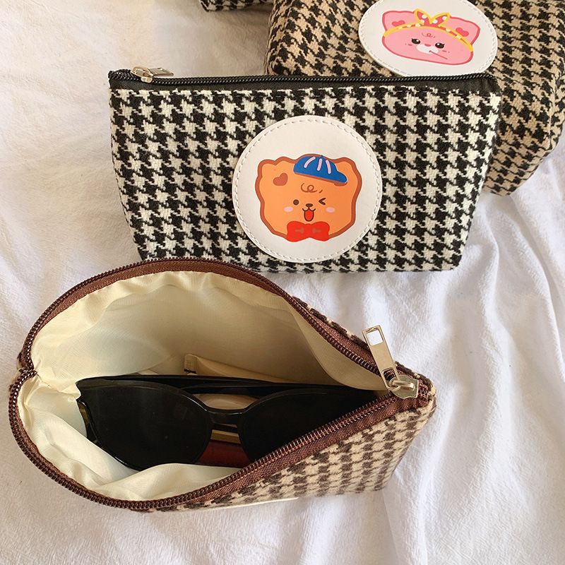 Ikiana - Bear Applique Pied-de-poule etui / make-up tas