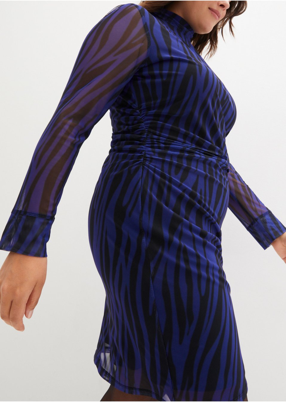 Robe en mesh