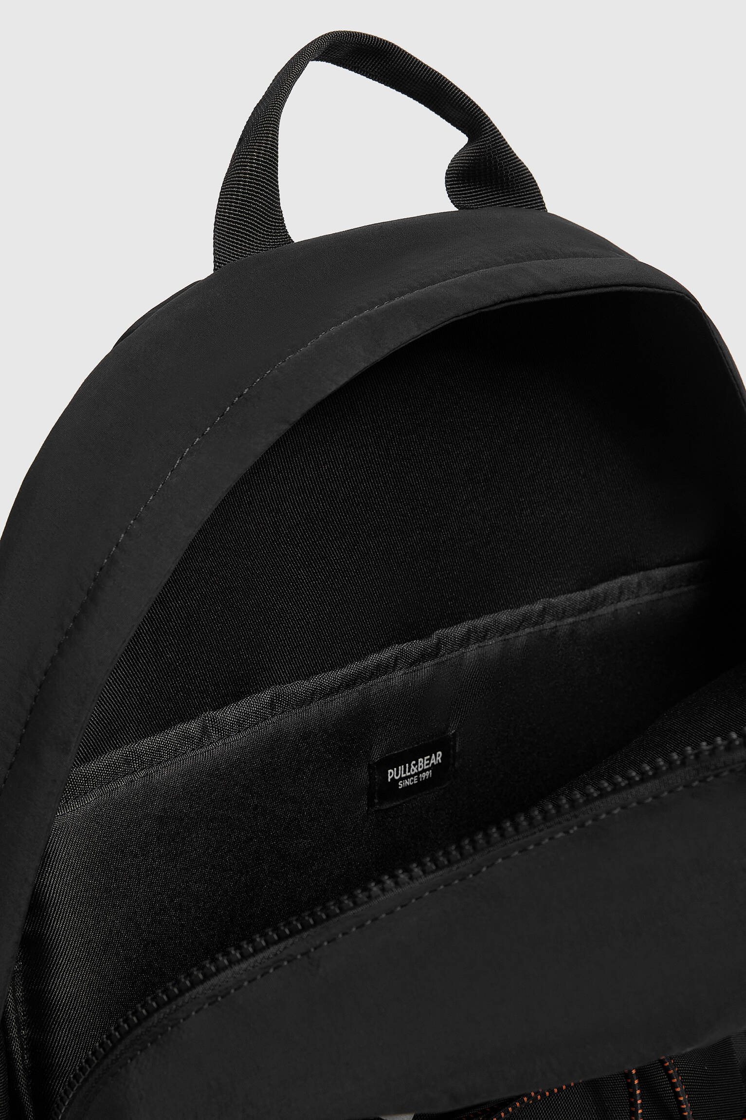 MOCHILA TÉCNICA - PRETA