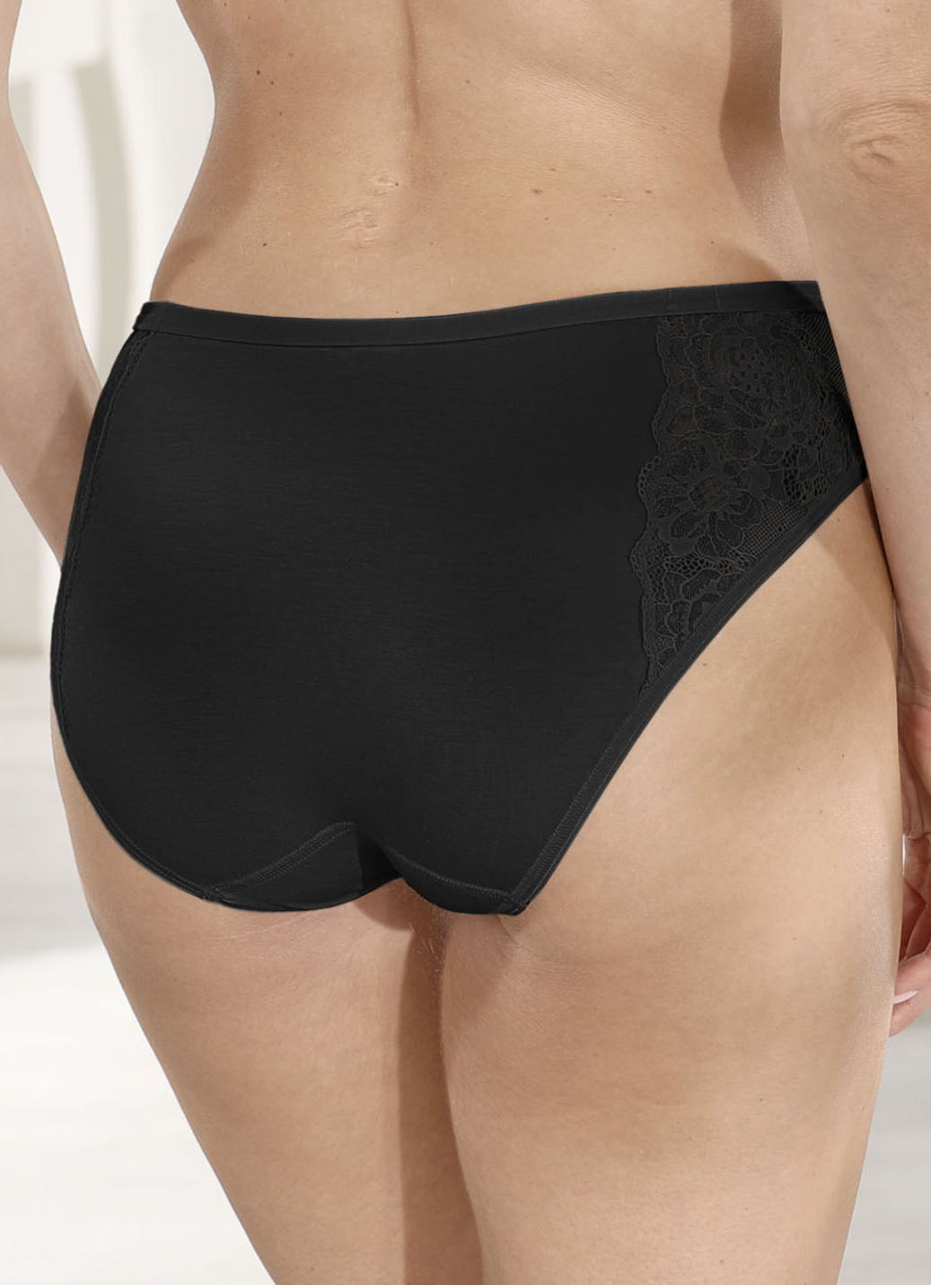Speidel Slip mit zarter Elastikspitze