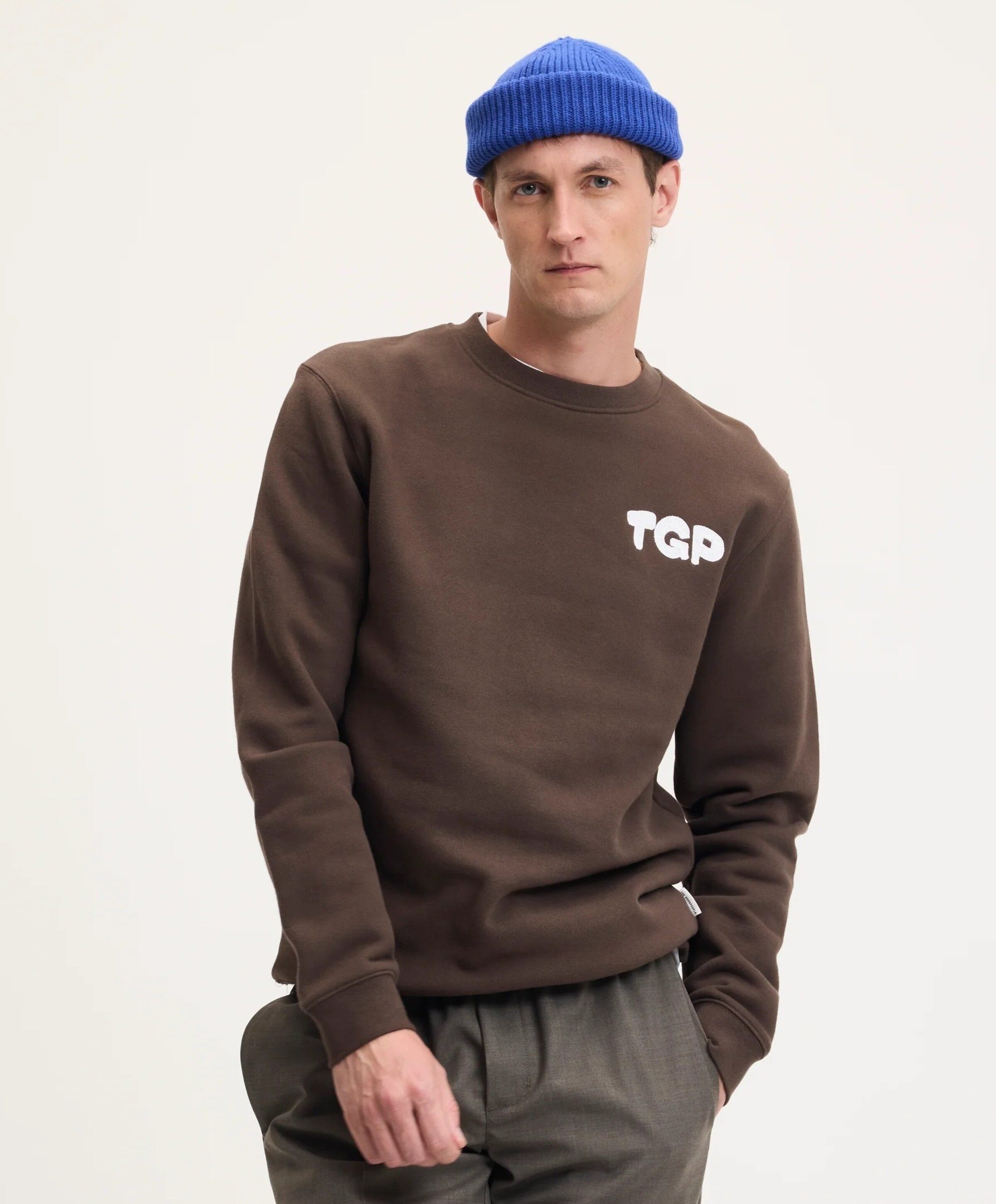 The GoodPeople Heren sweater bruin