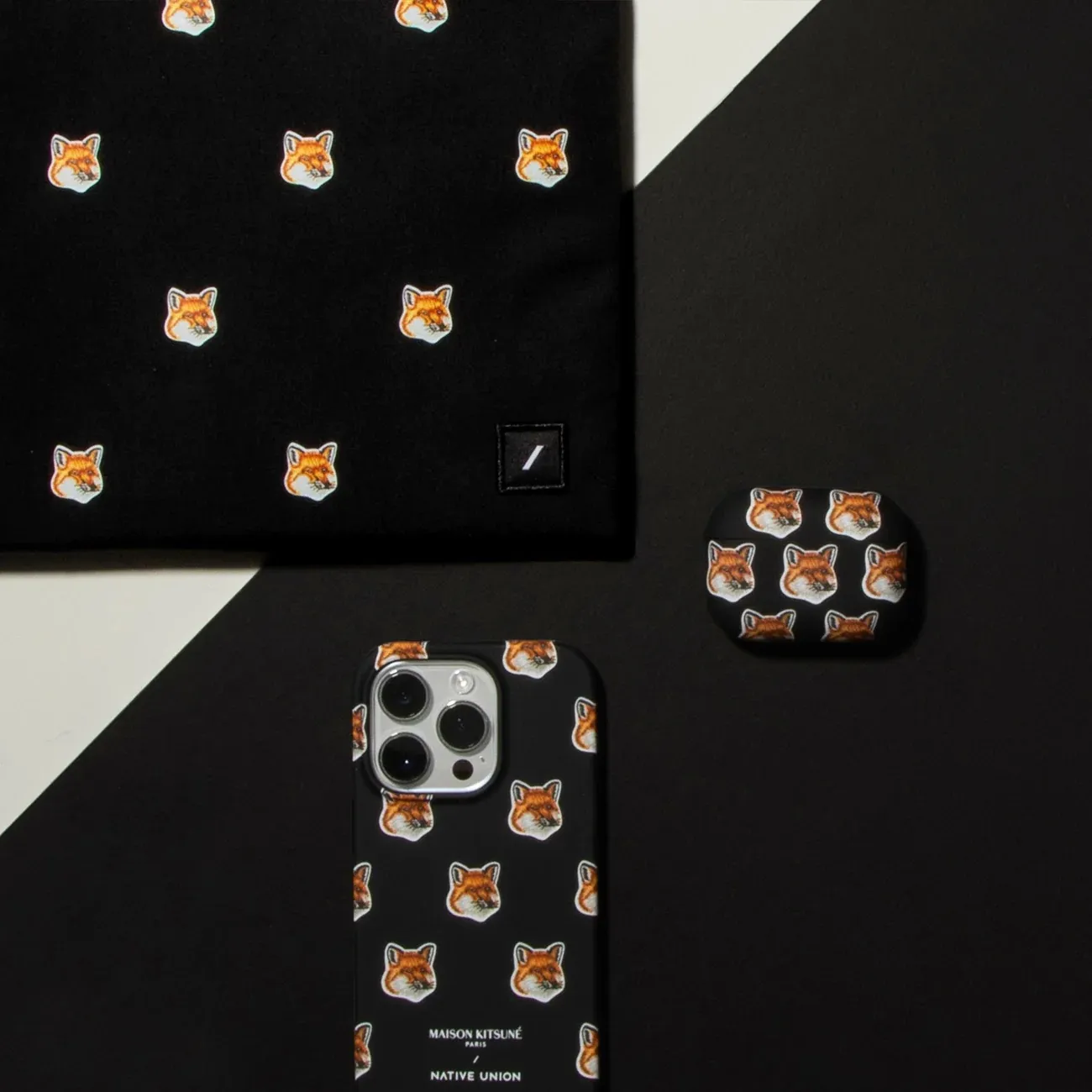 Étui pour MacBook 15 All Over Fox Head Sleeve Native Union