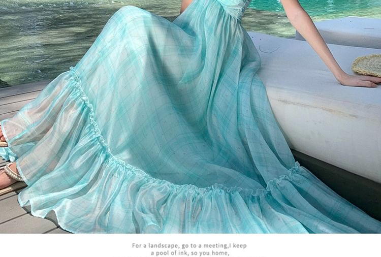 12th Tone - Geruite halternek-ruffle maxi-A-lijnjurk
