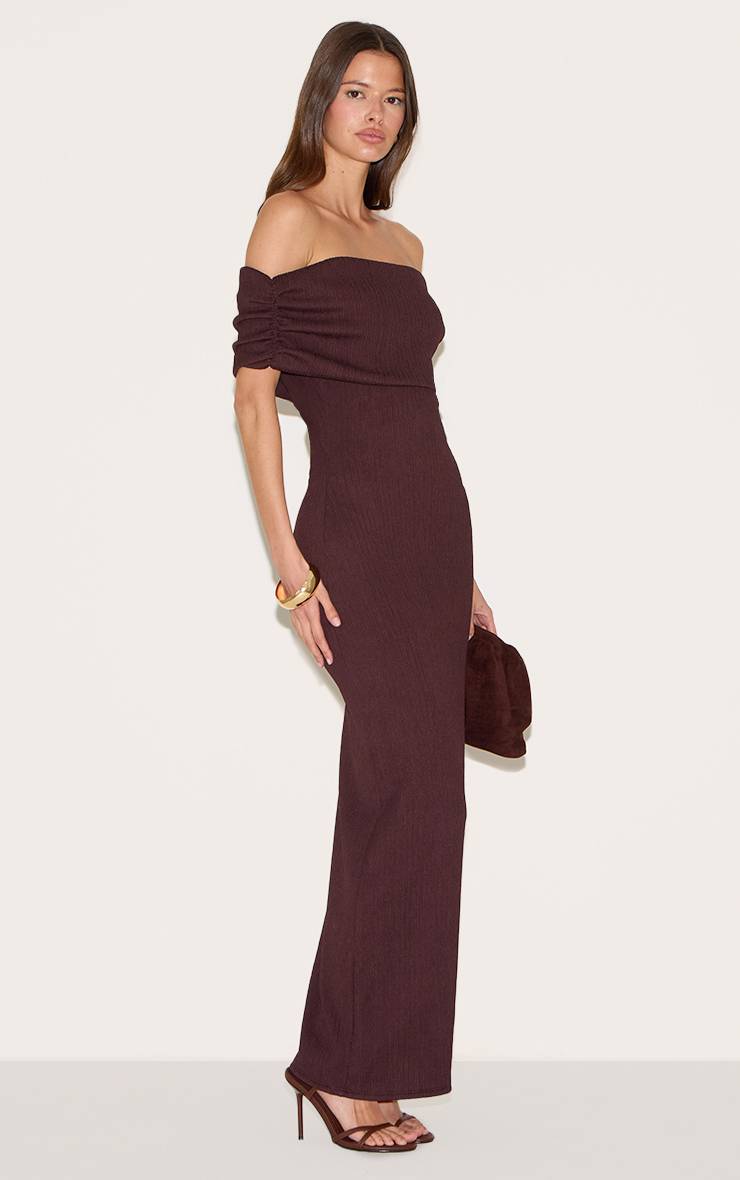 Chocolat Robe Longue Bardot Texturée À Revers Plié