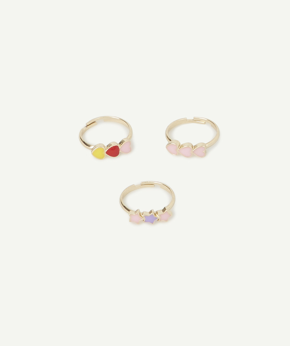 LE LOT DE 3 BAGUES COULEUR DORÉE AVEC COEURS ET ÉTOILES