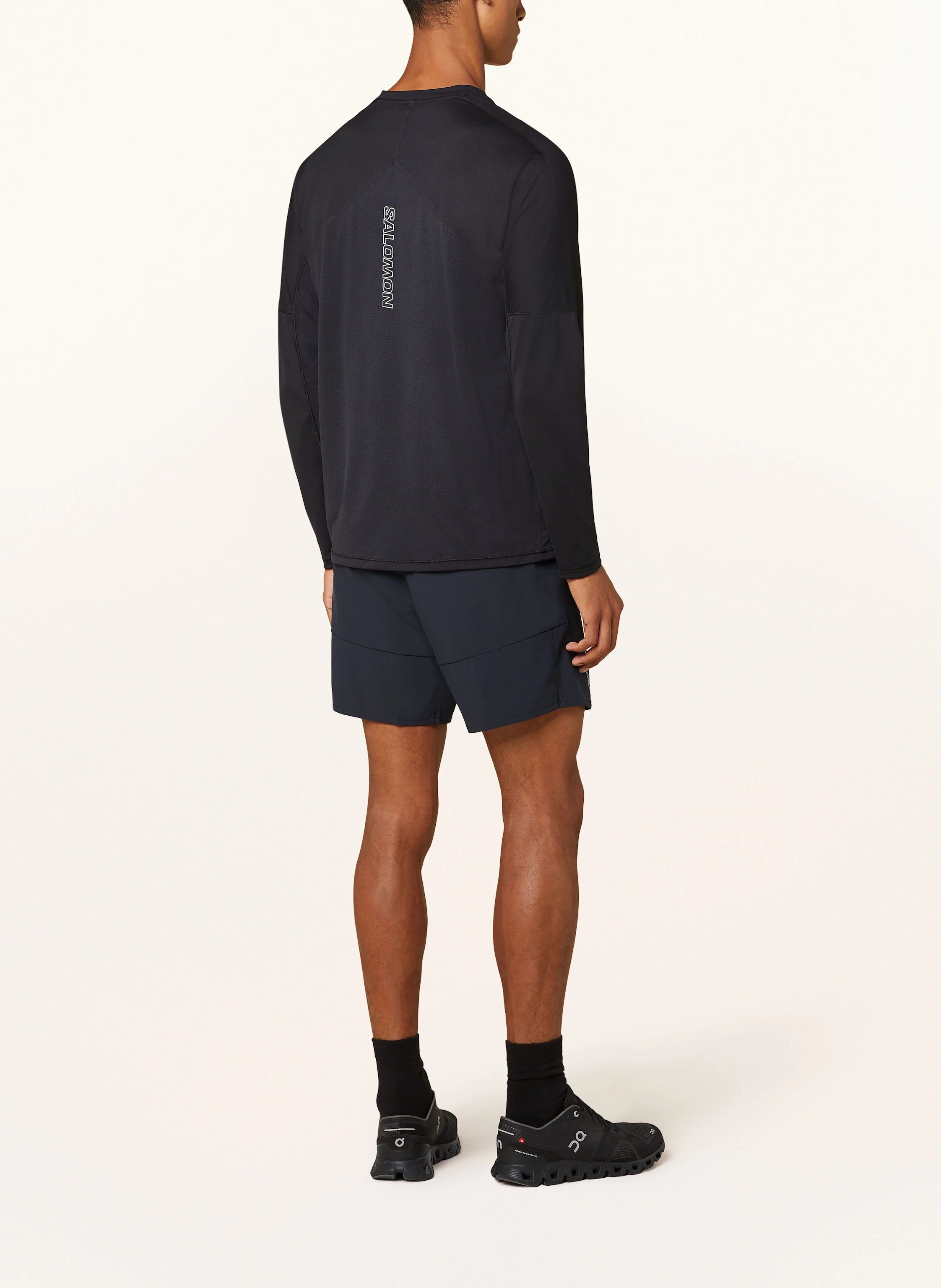 SALOMON Laufshorts CROSS 7''
