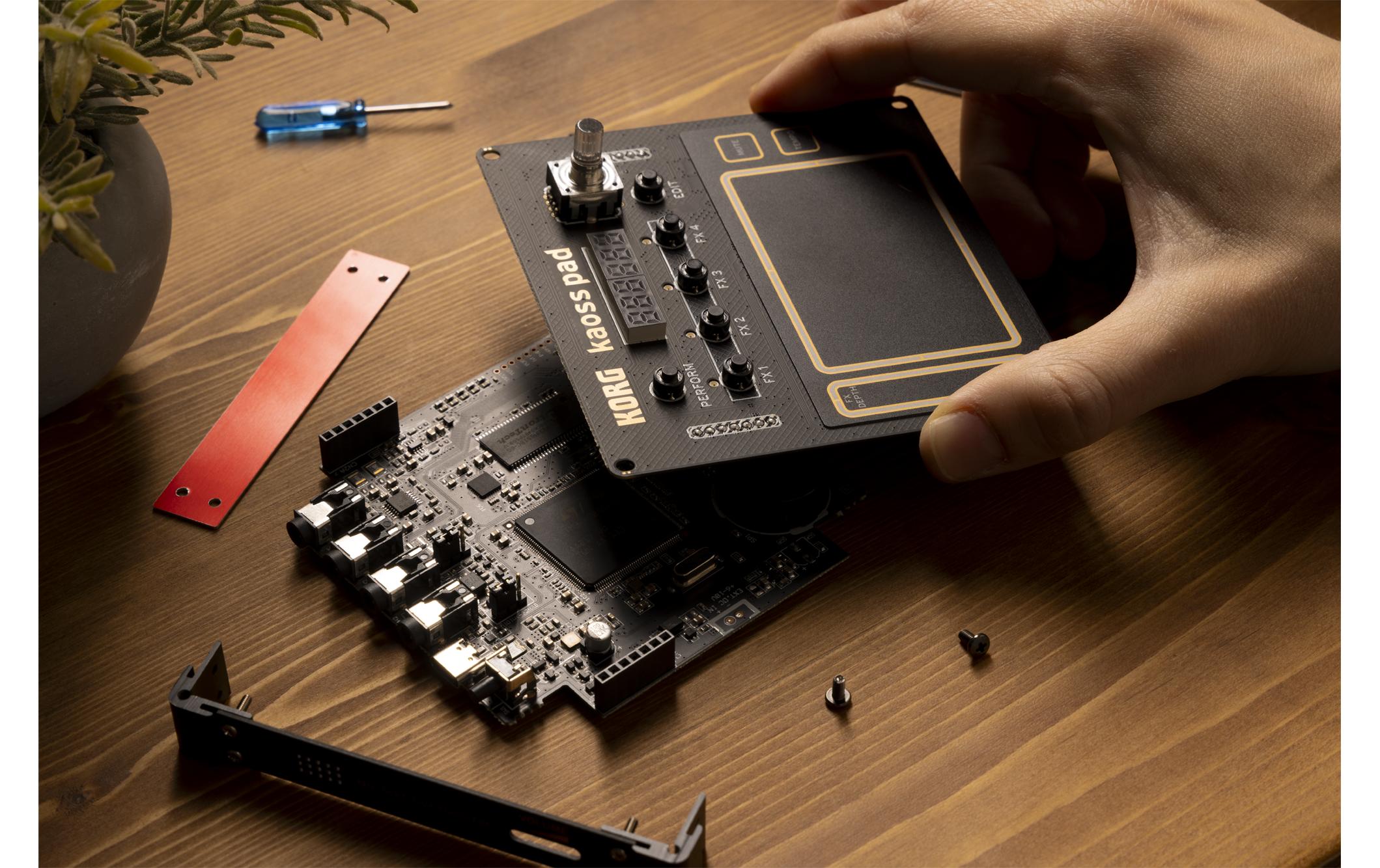 Synthesizer NTS-3 Kaoss Pad Kit<br>Kaoss Pad Bausatz