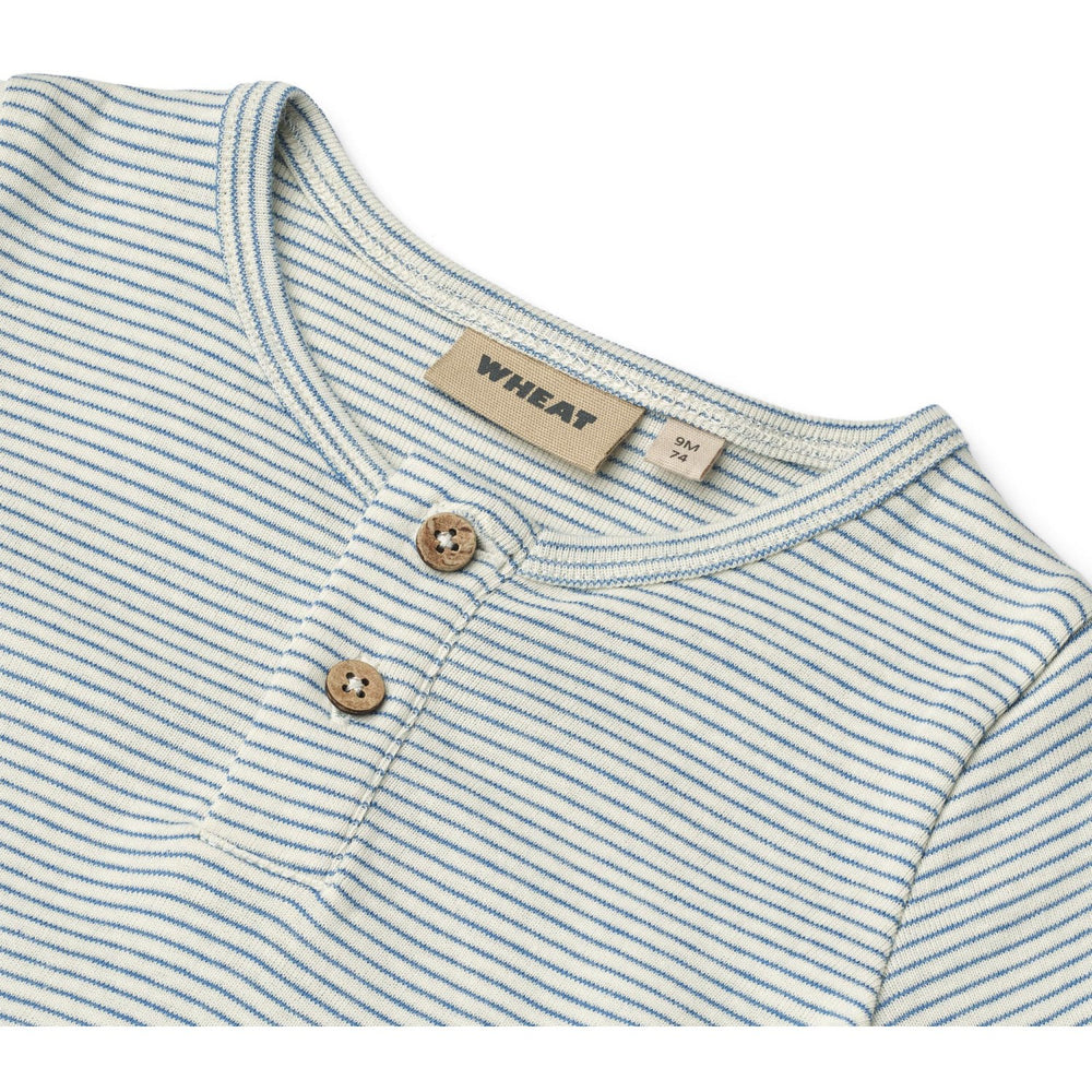 Køb Wheat Blue Stripe Sommerdragt S/S Alfred