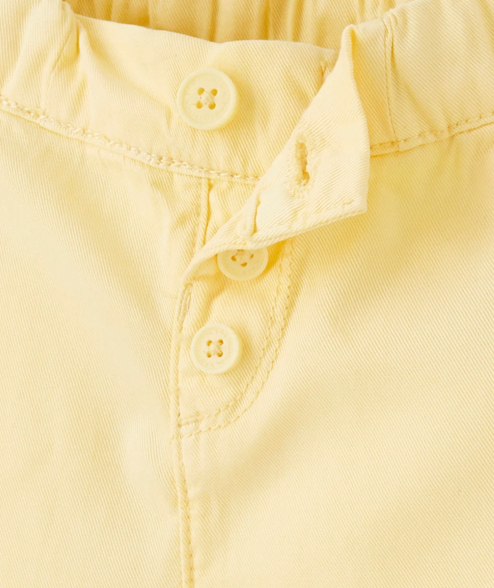 BERMUDA BÉBÉ GARÇON JAUNE EN VISCOSE RESPONSABLE