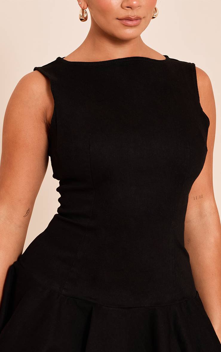 Noir Robe Mini En Denim Stretch À Encolure Bateau Et Ourlet Tombant Sculptante