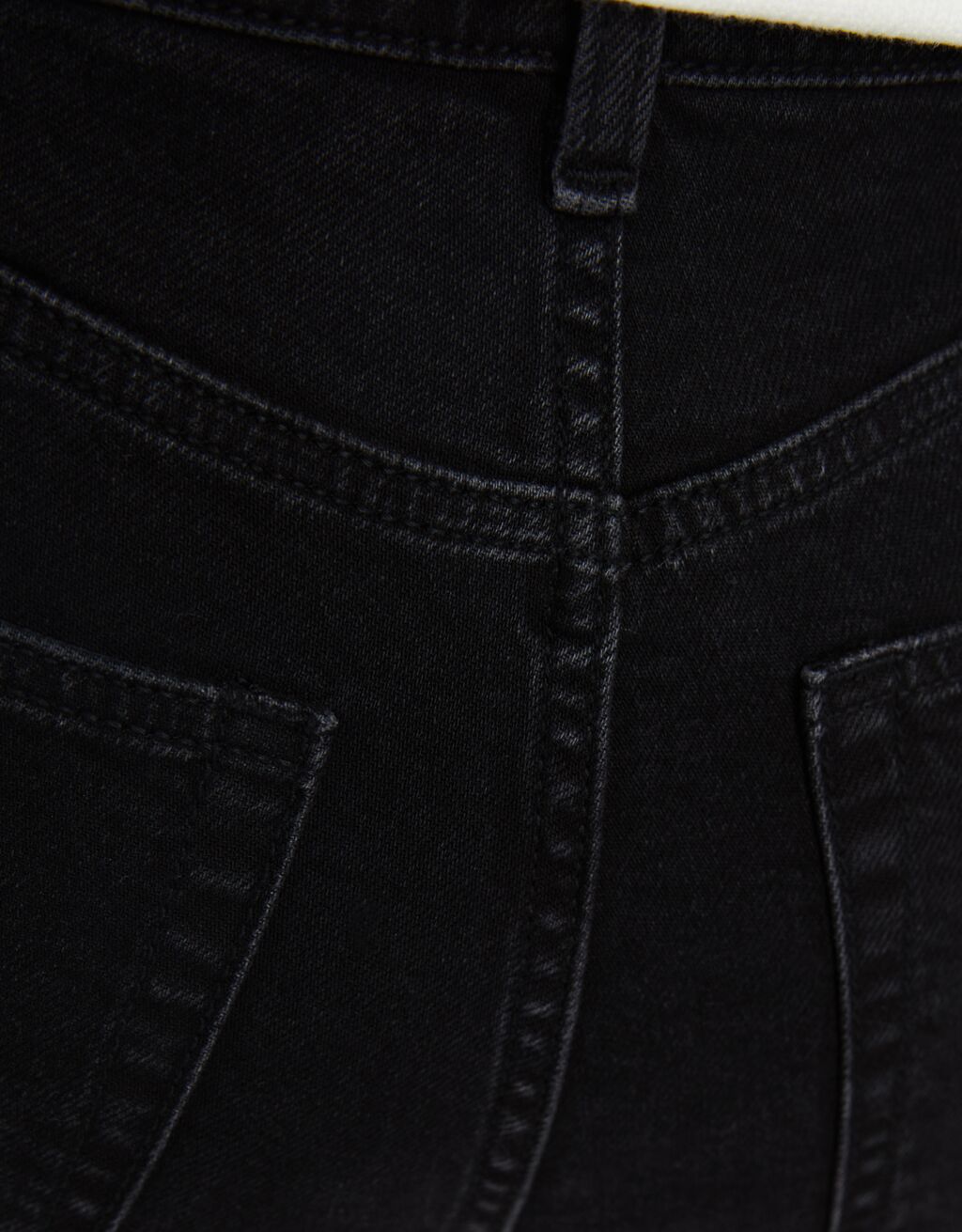 calças jeans confortáveis de mãe