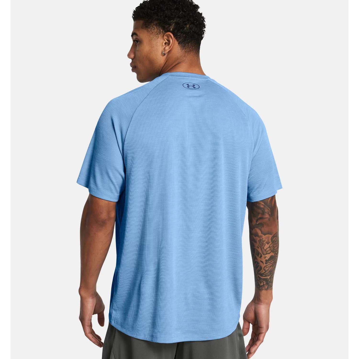 Under Armour  Tech Textured