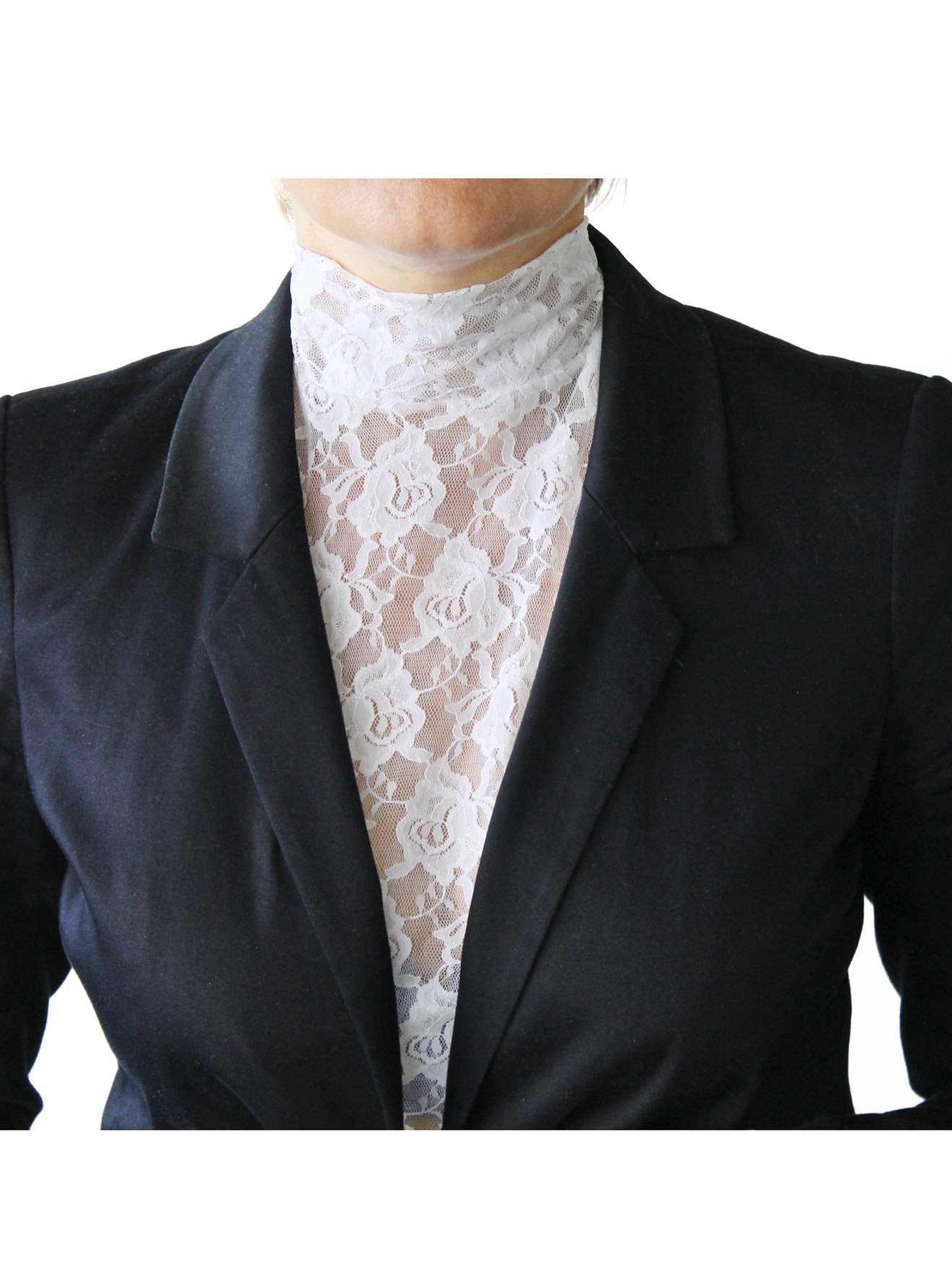 Plastron extra long en dentelle
