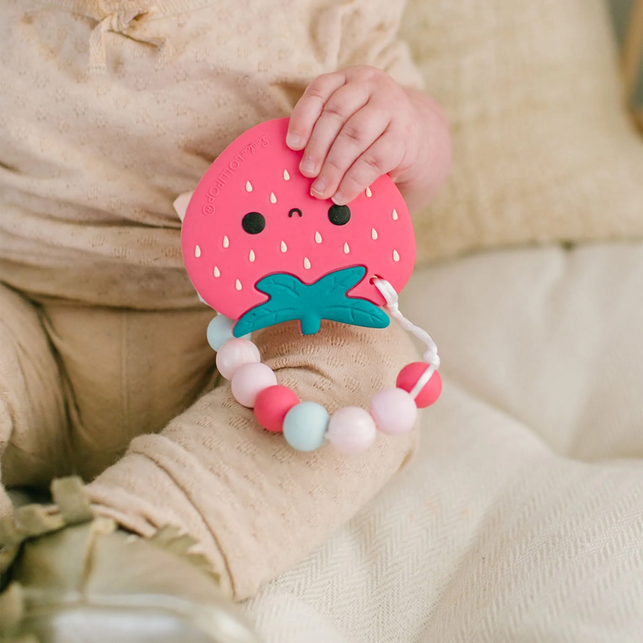 Loulou Lollipop Jouet de Dentition en Silicone - Fraise