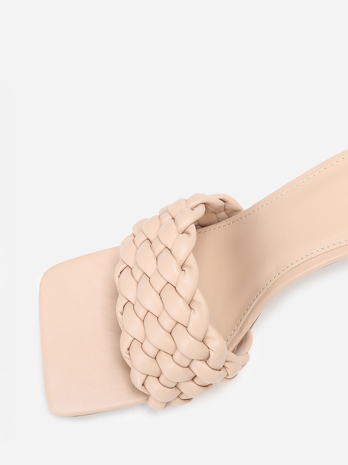 Mules à bride matelassée et tressée- Beige
