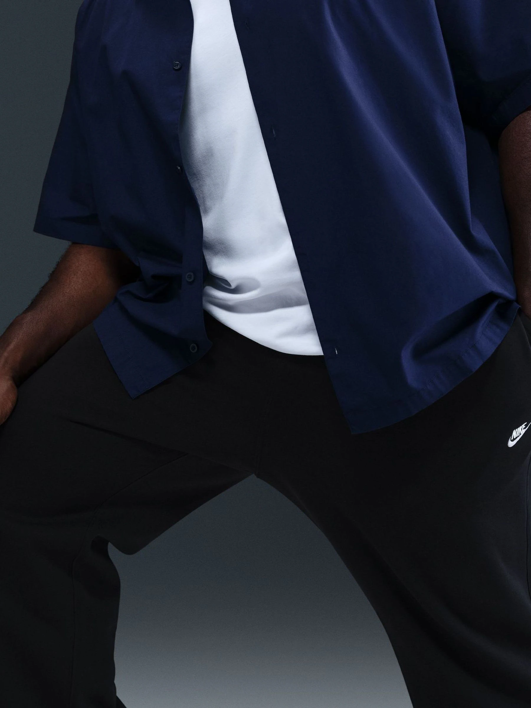 Zwart - Nike Club Fleece joggingbroek met wijde pijpen