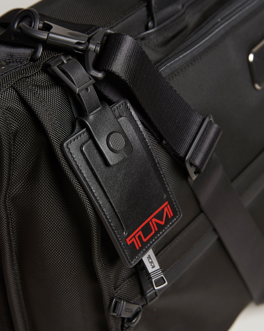 TUMI Alpha 3 Garment Tri-Fold Carry On Black