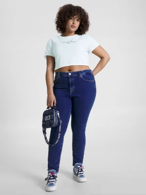 Camiseta cropped com logo essencial da Curve