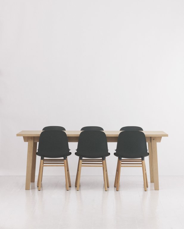 Normann Copenhagen Slice Linoleum tafel 200x90 bordeaux