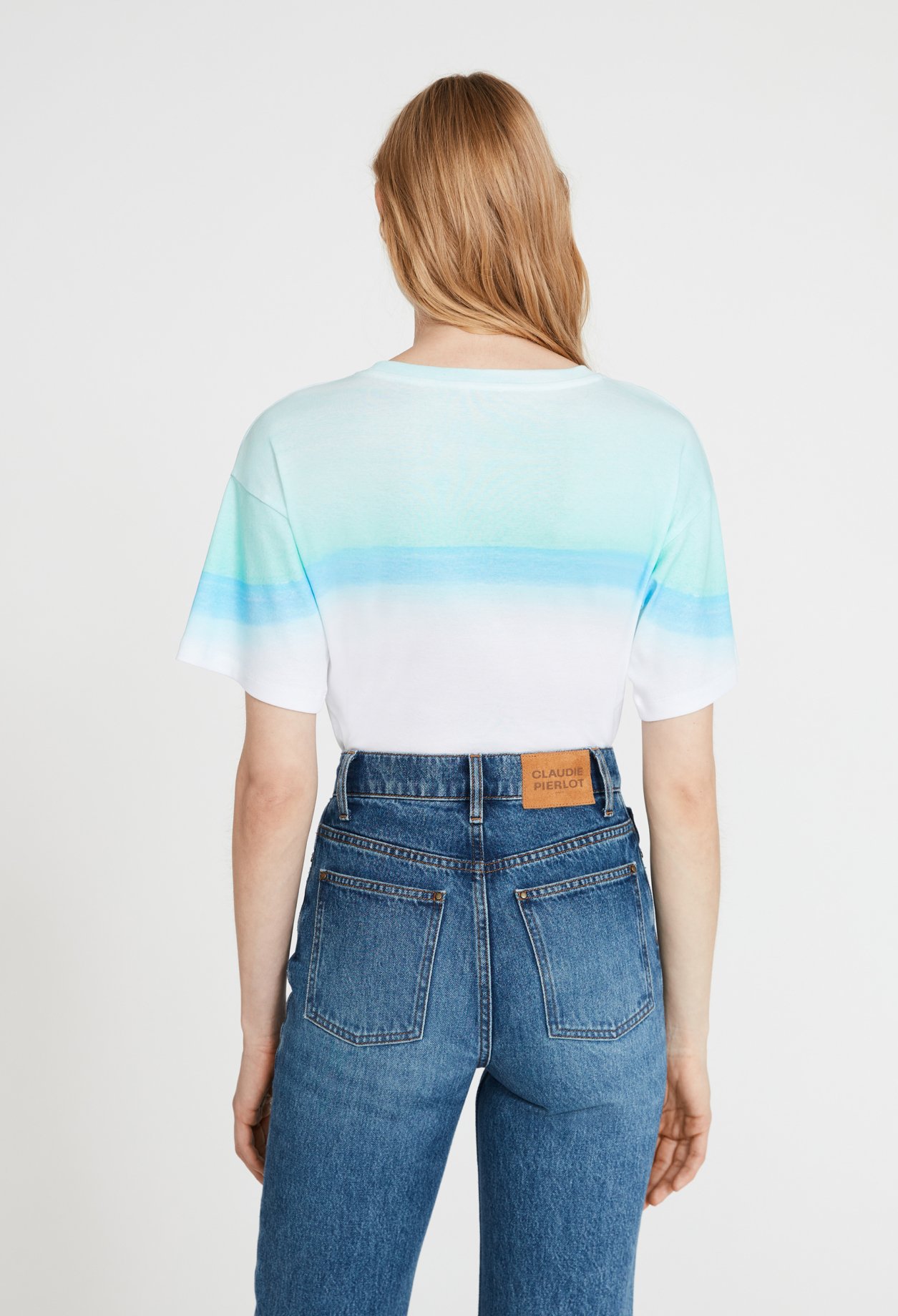 T-shirt tie and dye