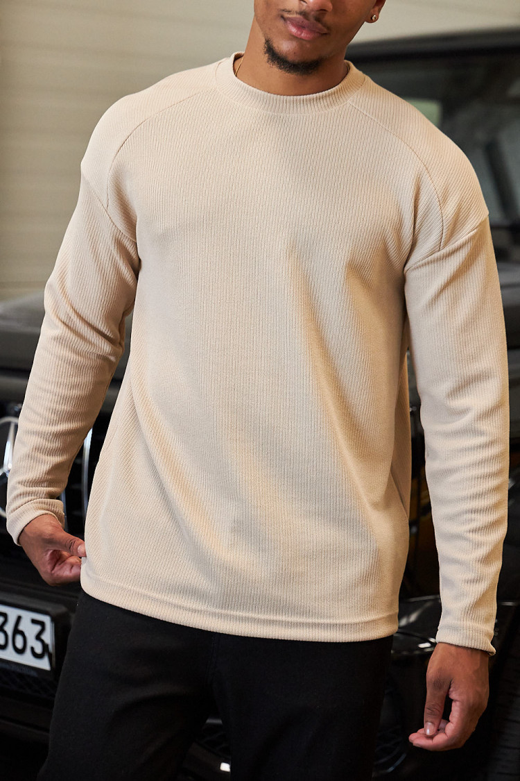 Pull beige foncé à col rond