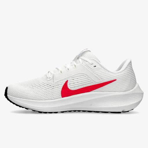 Nike Air Zoom Pegasus 40