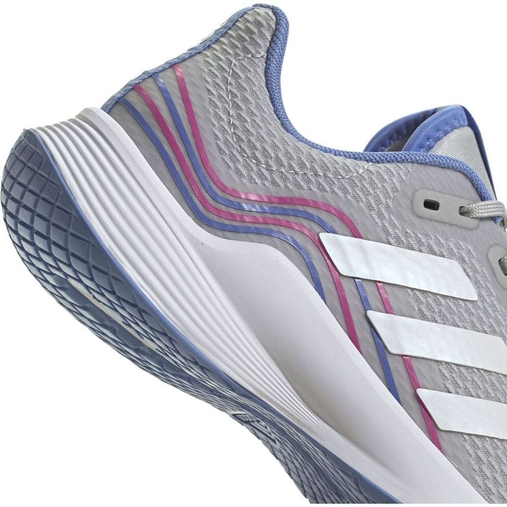 Adidas PerformanceNovaflight Volleyballschuh